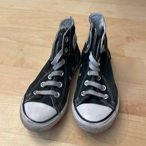 Hi-Top Velcro Closure Converse